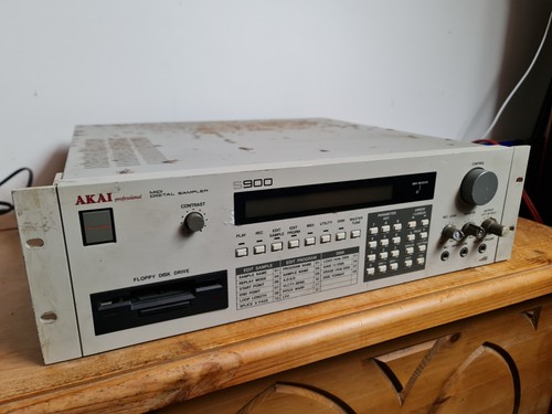Akai s900 classic 1980s - s900,