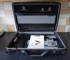 Vintage Samsonite Black Hard Shell BriefCase with  Key and Accessories 