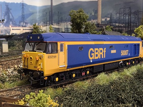Hornby class 007 014 - hornby,