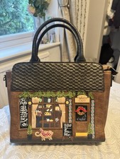 Vendula London Winter Café