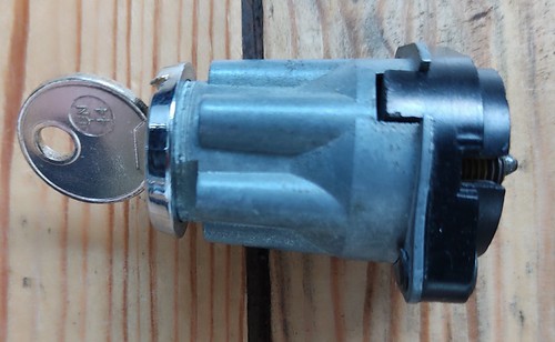 Original lucas s45 screw - ,