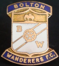 BOLTON WANDERERS FC Vintage club crest badge Stud fitting In gilt 21mm x 25mm
