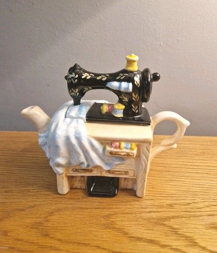 Miniature sewing machine - miniature,