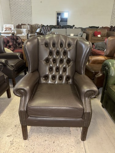 Chesterfield dark brown - dark, real