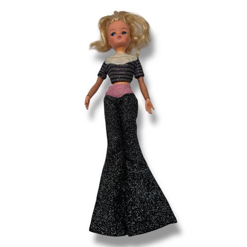 Vintage sindy doll 1970s - sindy,