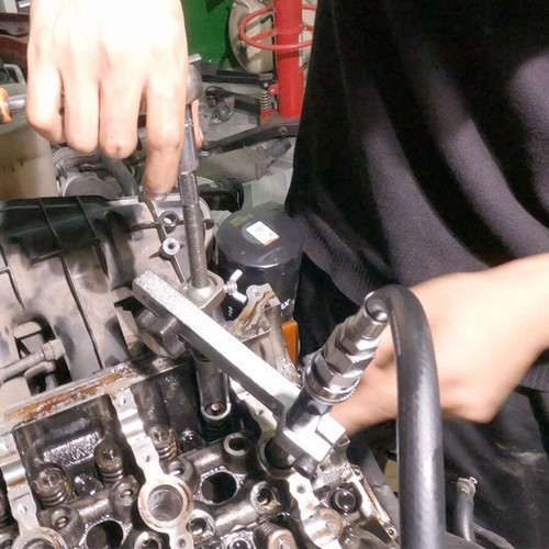 Valve spring compressor car - valve,