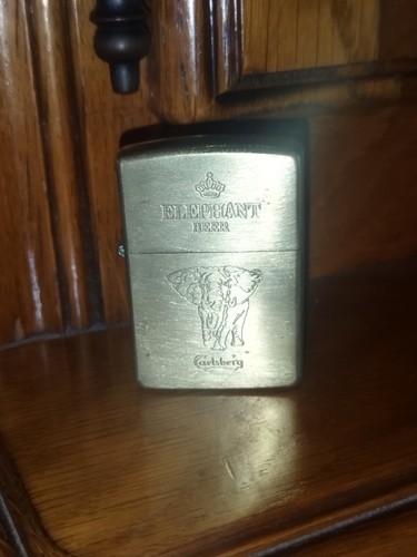 Zippo antique - zippo, carlsberg