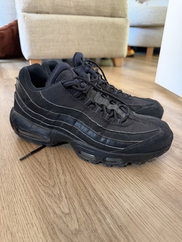 Air max 95s triple - air,