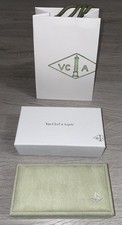 Empty Van cleef rectangle
