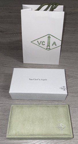 Empty van cleef rectangle - cleef,