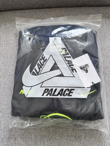 Palace nike tri swoosh - nike,
