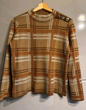 Tan Jumper Looks Fab With