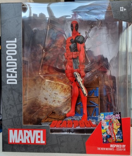 Mcfarlane toys deadpool - toys, statue