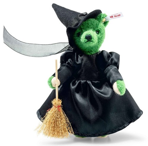 Wizard elphaba the - -,