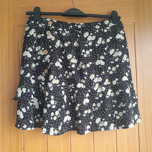 Womens floral skirt - size, 14