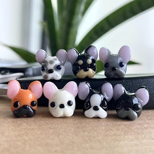 French bulldog glass bead - french,