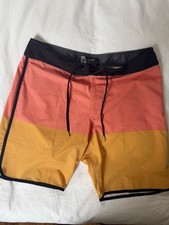 VOLCOM MENS BOARDSHORTS 19" /
