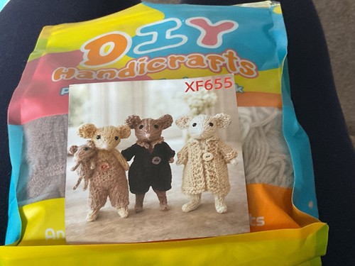 Bnip knitting mice kit - mice,