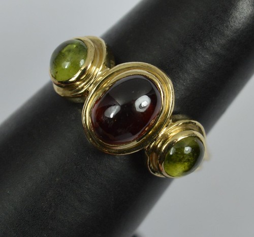 Beautiful 9ct gold - beautiful,