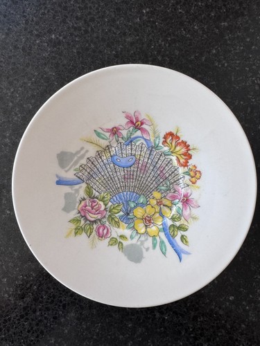 Fan with flowers plate fair - flowers, plate..fair