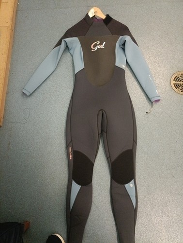 Woman size gul wetsuit - 12,