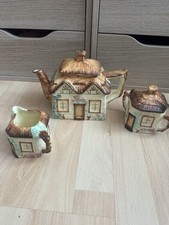 3 Vintage Keele St. Pottery Handpainted Teapot KSP 10 Y England