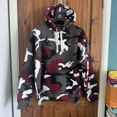Supreme small box logo hoodie - small,