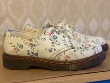 Dr. Martens Floral Leather