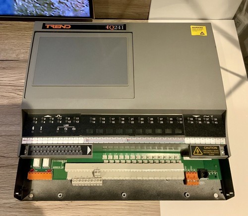 Trend iq241 230v - 230v, controller