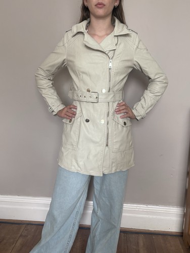 River island cream - river,