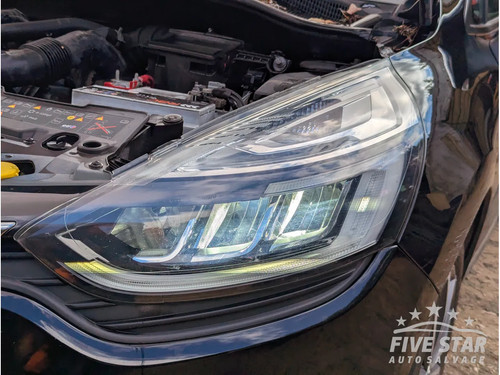 Renault clio front - front, headlight