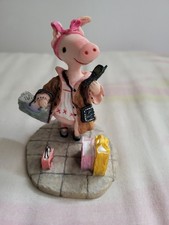 "Piggin Fashion" figurine from