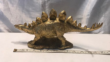 GOLD COLOURED STEGOSAURUS DINOSAUR STATUE RESIN MODEL