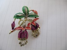 Vintage Exquisite Fuchsia