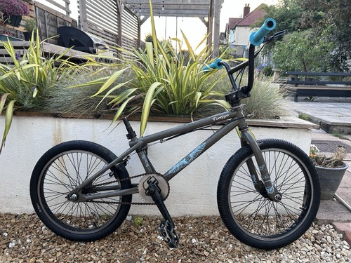 Vertigo mid school bmx - gt,