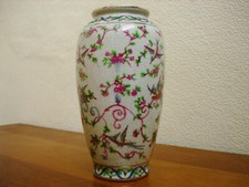PRETTY 8.5" CHINESE VASE  FLORAL PINK ROSES & BIRDS CARYRYING GUITARS & DRUMS