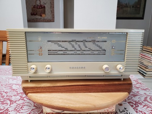 Vintage 1964 philips - vintage,
