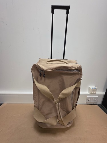 Kipling pull along - pull, bag