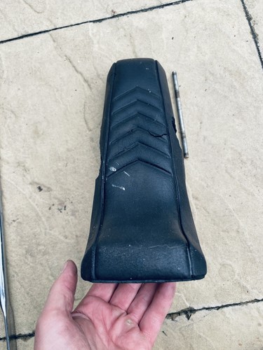 Raleigh budgie seat damaged - budgie,