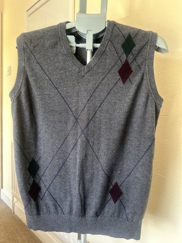 Mens sleeveless neck - mens, v