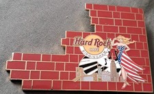 HARD ROCK CAFE  Enamel Pin
