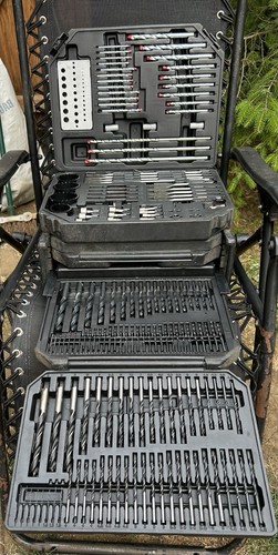 Power tool accessories set - tool, in