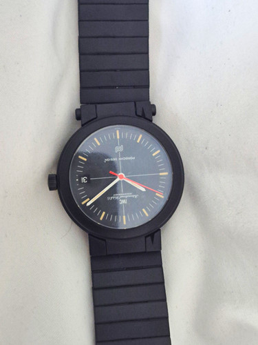 Iwc porsche design quar1tz - porsche,