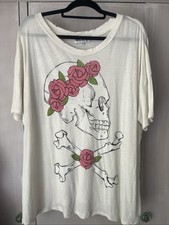Wildfox Oversized Skull T-Shirt. Size Medium.