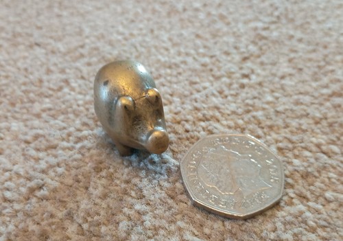 Vintage solid brass pig small - solid,