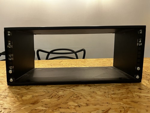 Rack unit inch wide - u,