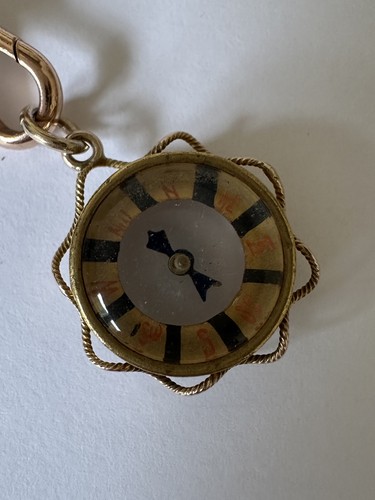 9ct gold compass fob - 9ct,