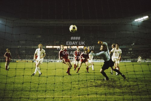 1975 peter lorimer goal - 1975,