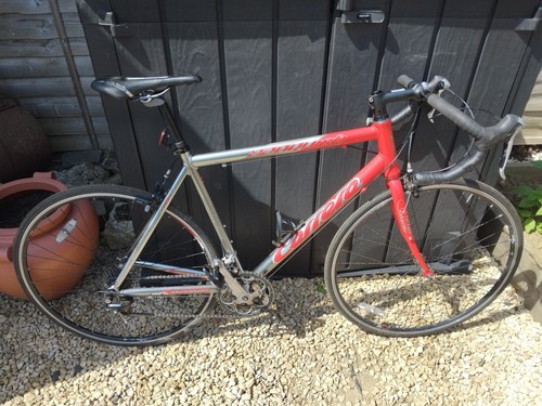 Carrera vanquish road bike - road,