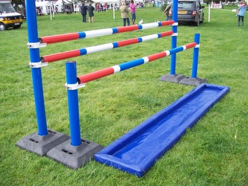 Water tray 5m show jump - show,